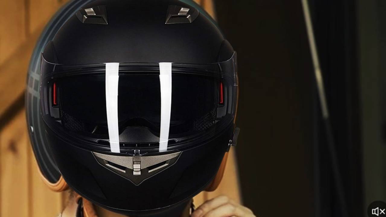 You are currently viewing The 5 Best Motorcycle Helmet of 2024: Safety, Comfort, and Style