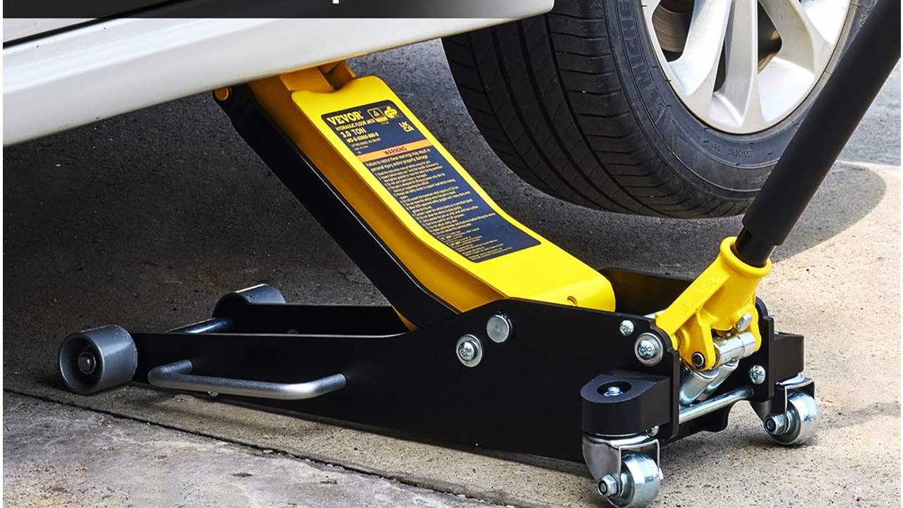 You are currently viewing The 5 Best Floor Jack Review 2024:(Buying Guide)