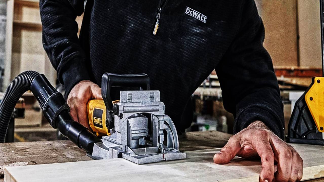 You are currently viewing The 5 Best Biscuit Joiner of 2024: Reviews and Buying Guide